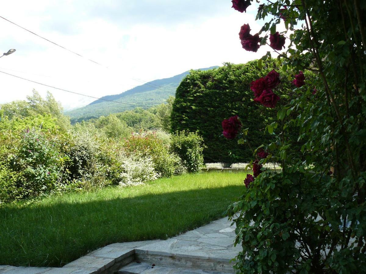 Appartement Dans Maison Entre Savines Et Embrun Crots Buitenkant foto