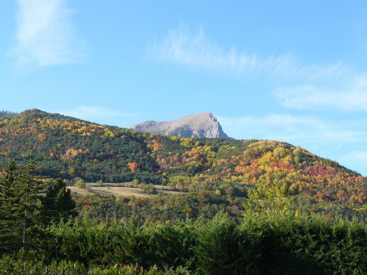 Appartement Dans Maison Entre Savines Et Embrun Crots Buitenkant foto